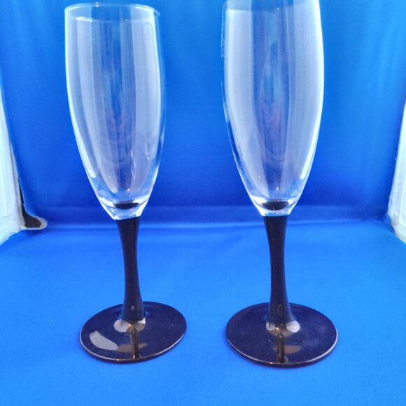 BLACK STEM CHAMPAGNE FLUTES WINE GLASSES Set Of 2  EUC - Picture 1 of 6